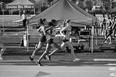 Pictured: Girls Varsity 800m competing in the previous weeks dual meet against Fountain Valley High School.

